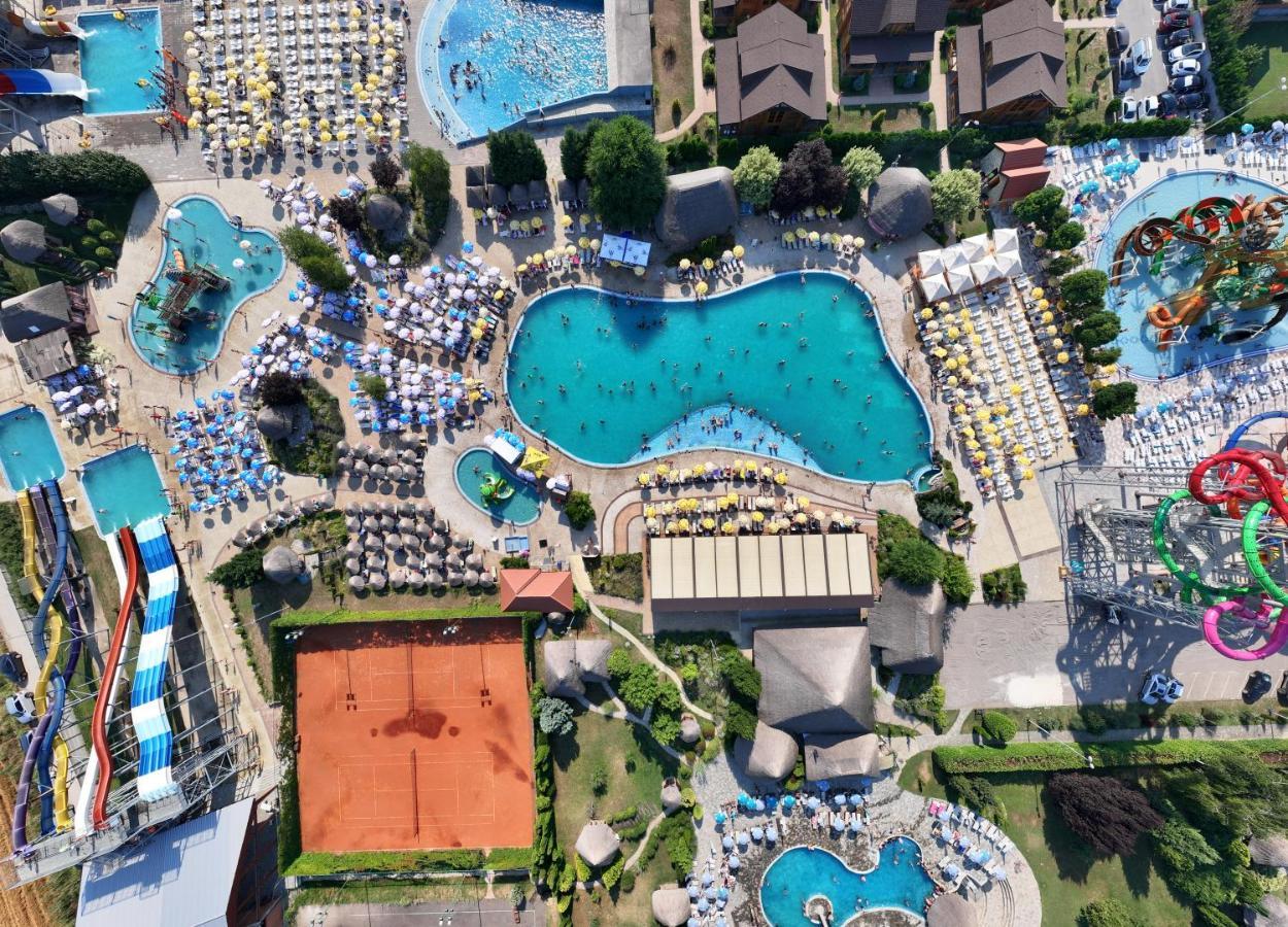 S Club Resort Hotel Aqua Park And Spa Belgrad Exterior foto