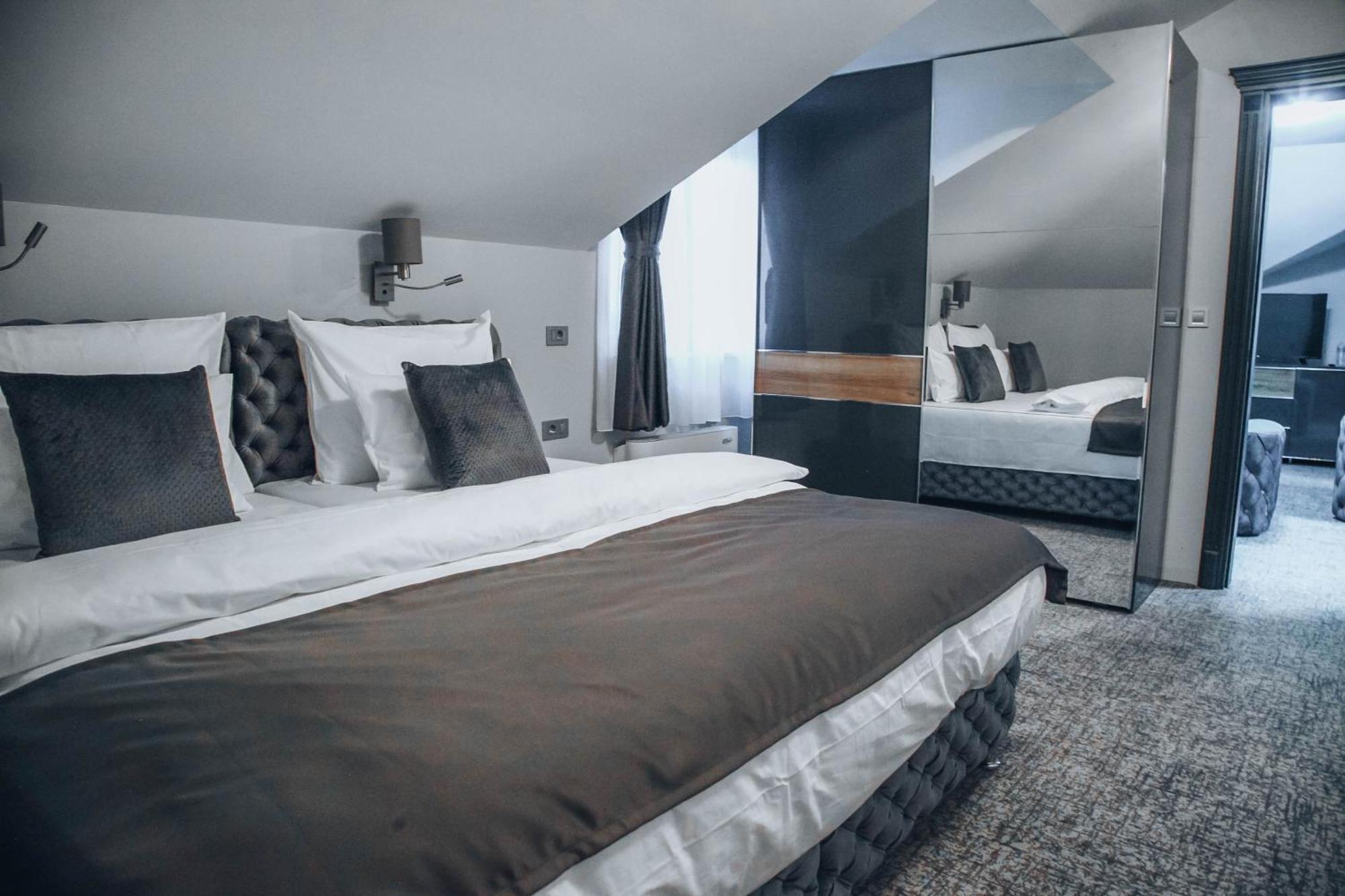 S Club Resort Hotel Aqua Park And Spa Belgrad Zimmer foto