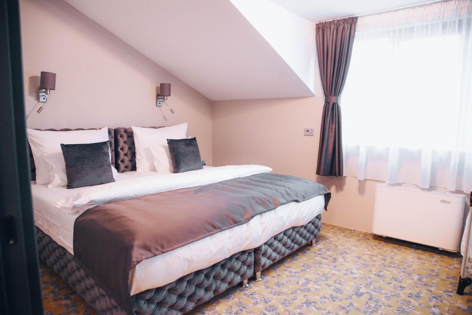 S Club Resort Hotel Aqua Park And Spa Belgrad Zimmer foto